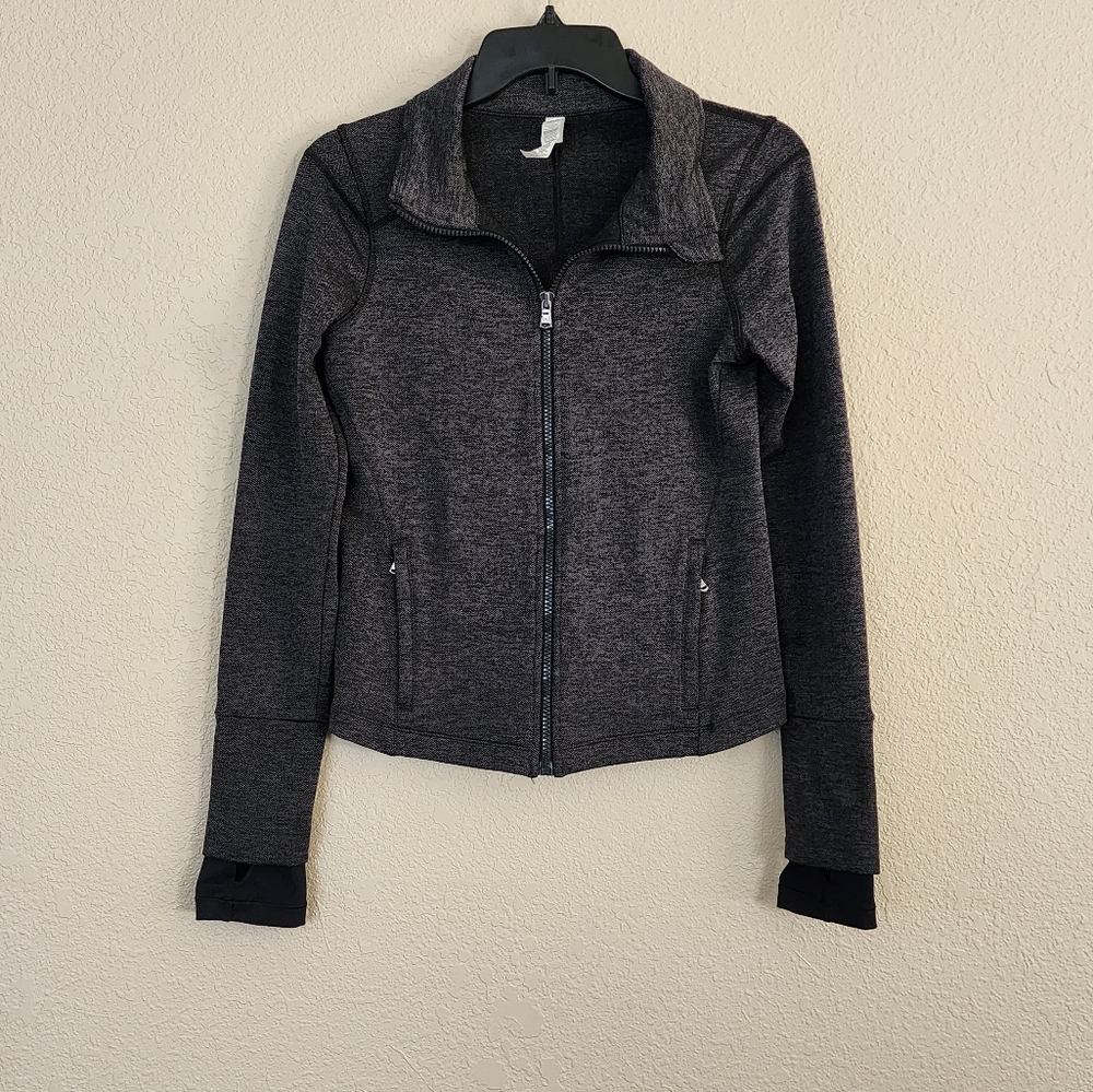 Under Armour Studio Lux Fitted Jacket